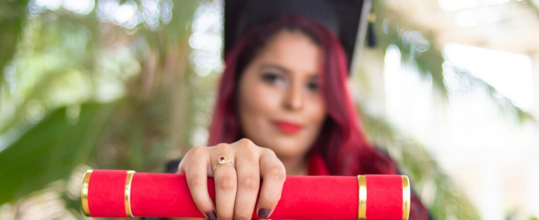 Best AI Certification: AI Degree vs. AI Certification